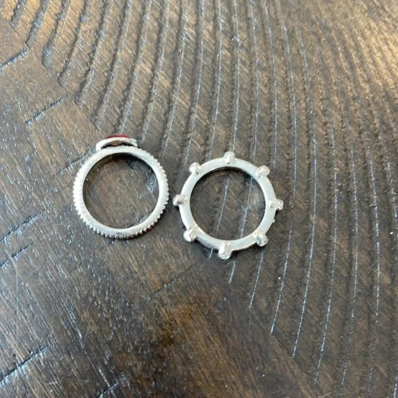 Stackable Rings size 7 Set - Picture 3 of 4